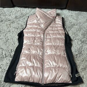 Women’s Calvin Klein Pink Performance Puffer Vest Size Large